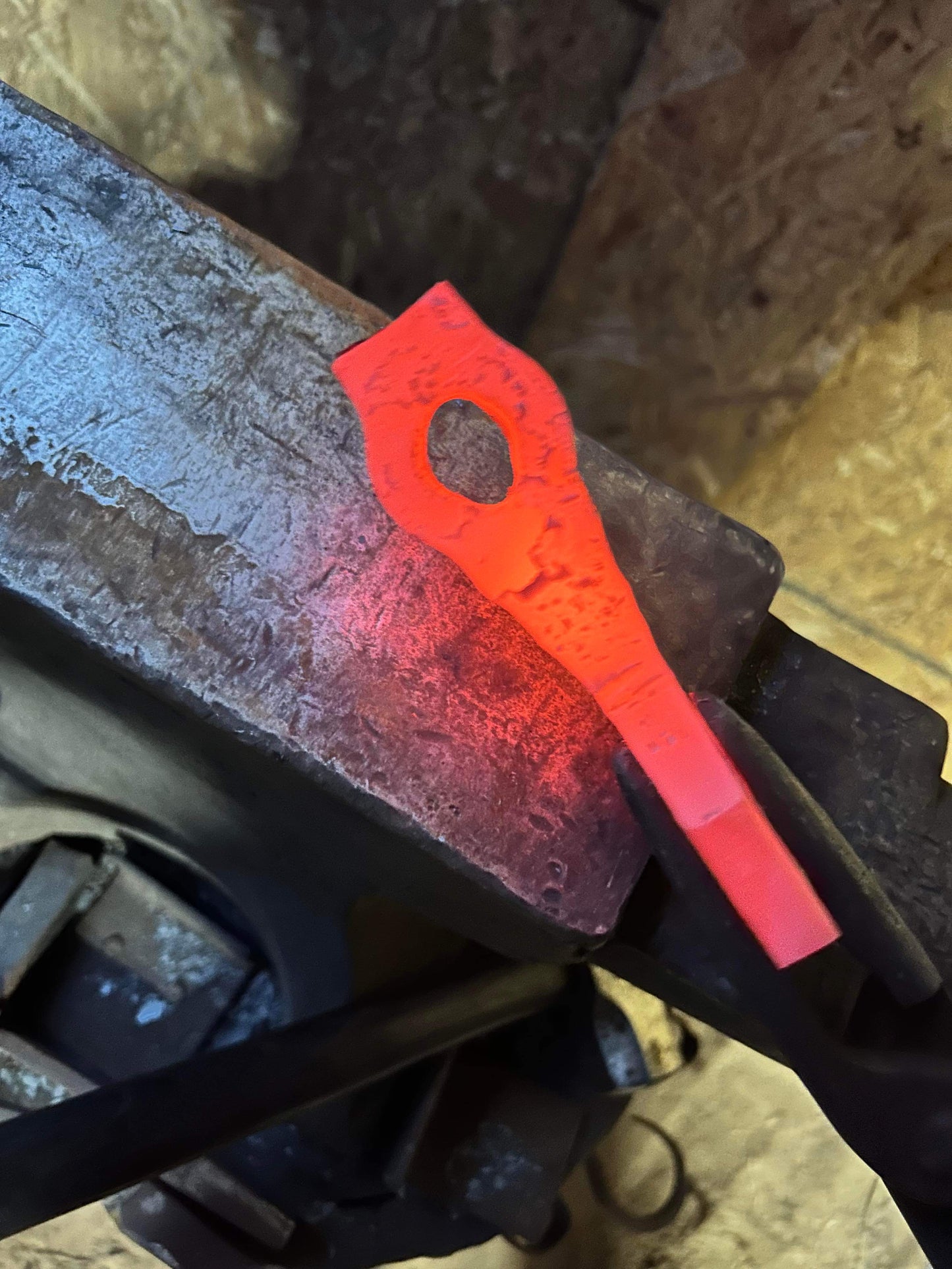 Forged Tomahawk Class